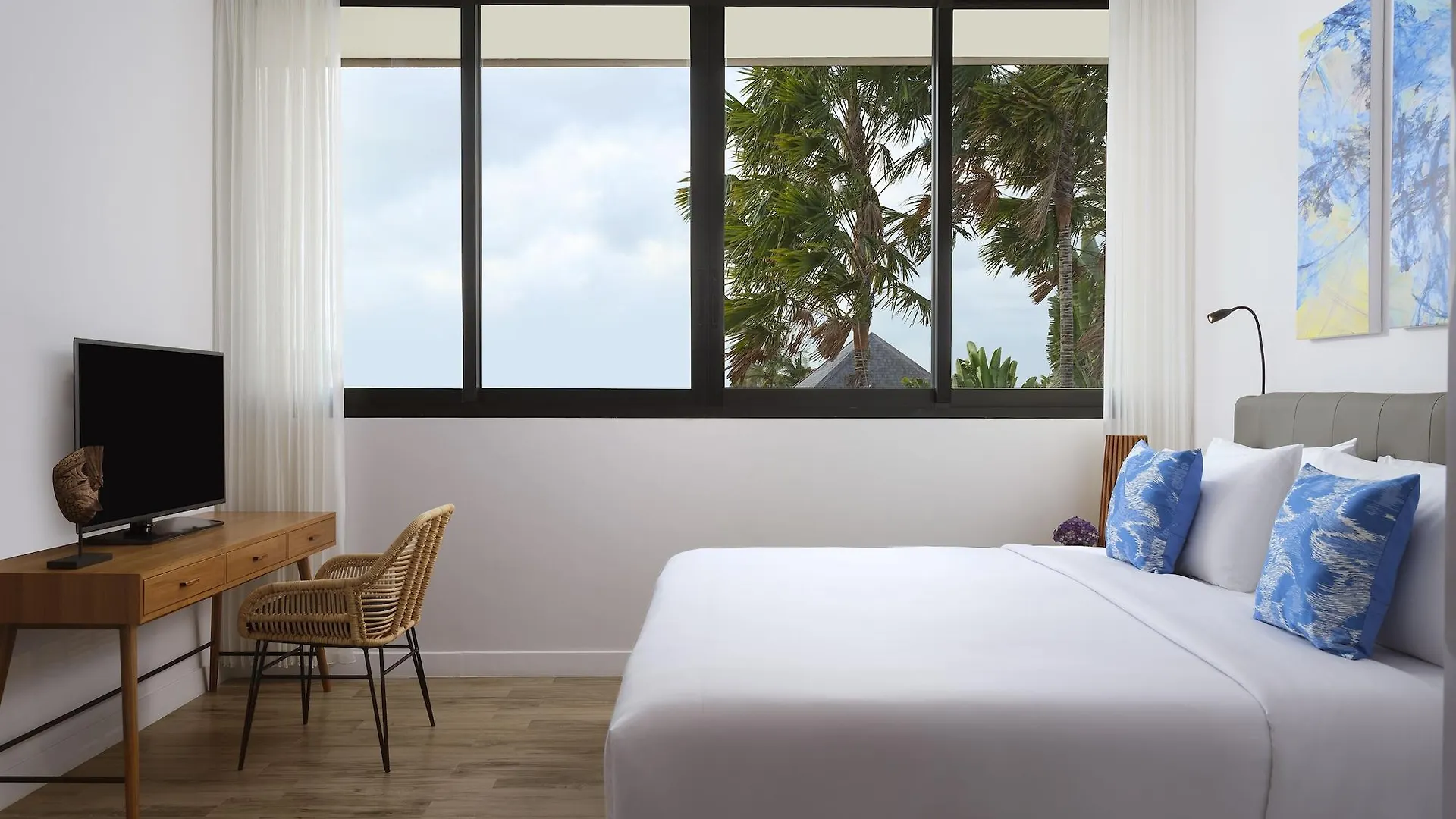 Avani Seminyak Bali Resort - CHSE Certified 5*,